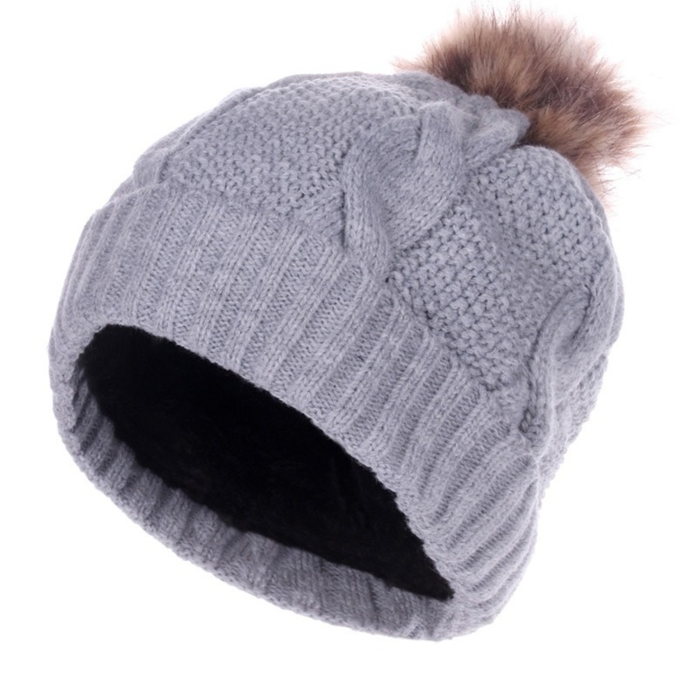 🧤 “ Cabin Babe “ Pom Beanie | Various Colors - Picture 6 of 12